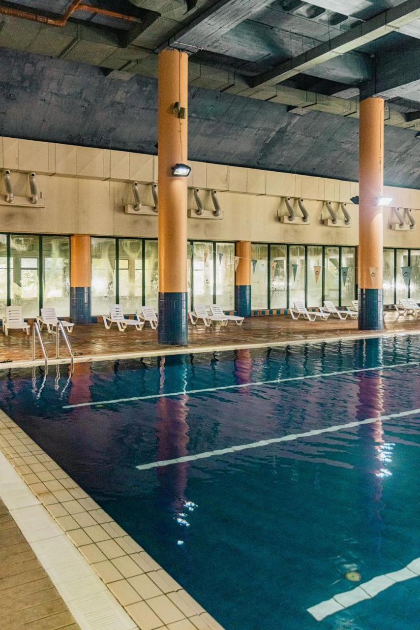 Country Lodge Hotel & Resort Beirut Esterno foto